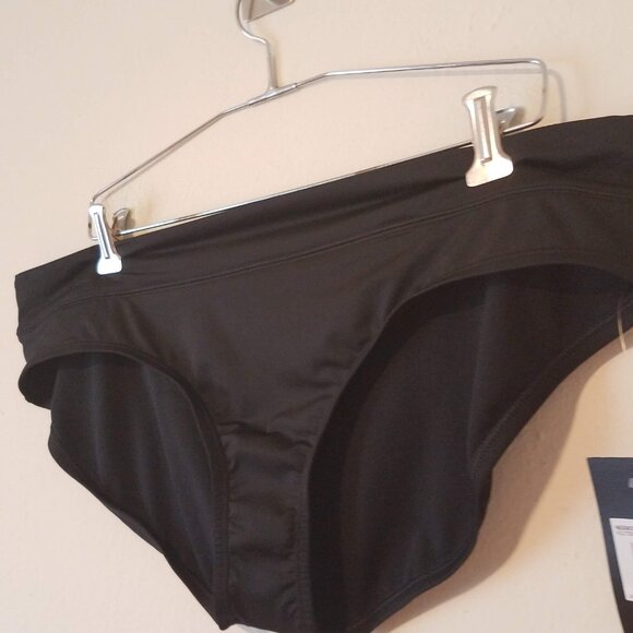 Nike Women's XXL Black Essential Bikini Bottoms NESS9275-001 NWT - Picture 3 of 6